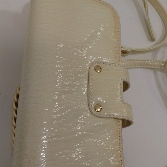 Big Buddha Crossbody Convertible Bag Cream Ivory Sm w Shiny Leather & Gold Purse - Picture 7 of 8